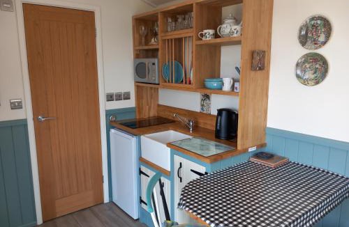 Carlisle Ski Chalet | The Mad Hatter's Shepherd's Hut