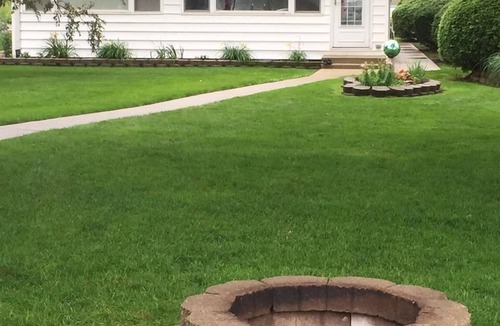 Lakeview Cottage | The Madison Cottage-Lakefront Getaways