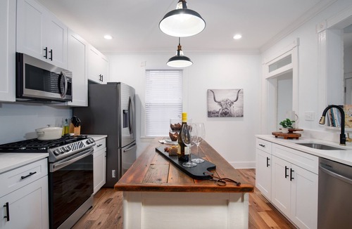 Frederick House | The Madison