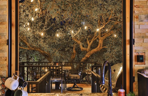 Baird House | "The Magical Treehouse" offers an enchanting experience for up to six guests.