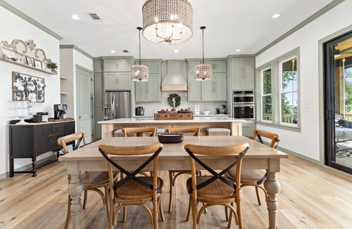 Jasper House | The Magnolia Ridge Retreat