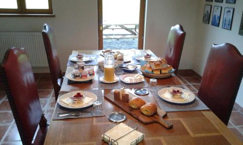 Moyon-Villages Bed & Breakfast | The Magnolias B&B