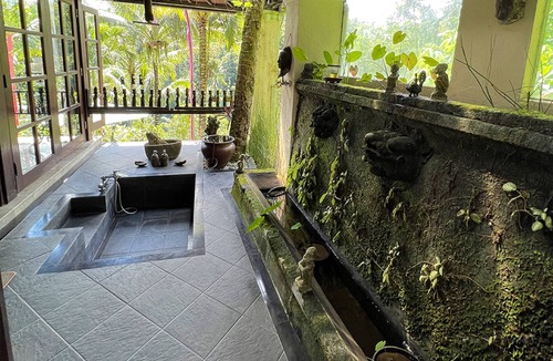 Melayang Villa | The Mahogany Villa