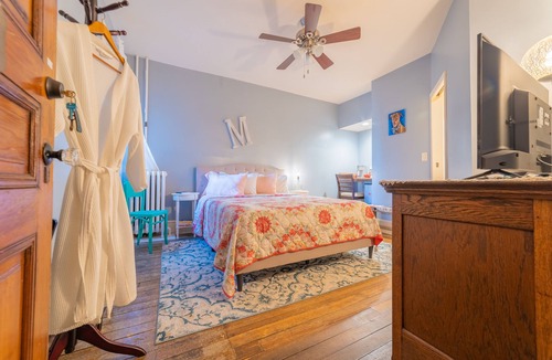 Cumbola Bed & Breakfast | The Maid's Quarters Bed Breakfast & Tearoom