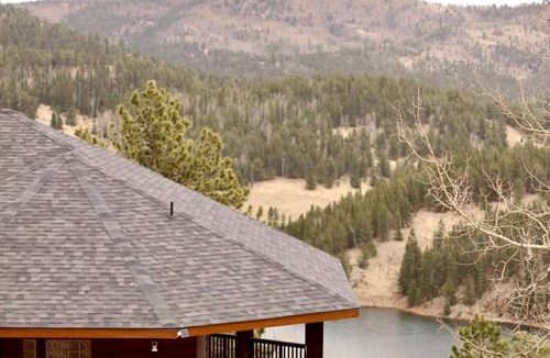 Victor House | The *Main* Aspen Lakehouse at Skagway Reservoir