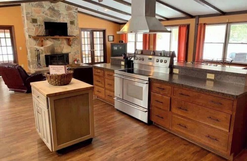Austinburg House | The Main House at Rustic River