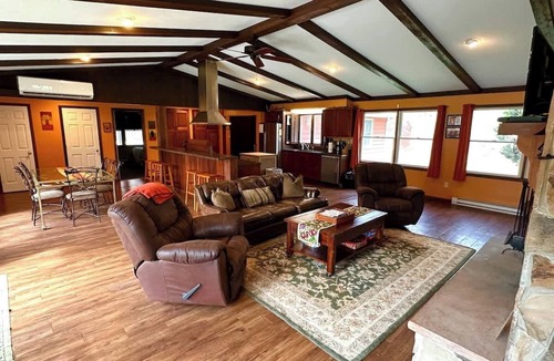 Austinburg House | The Main House at Rustic River
