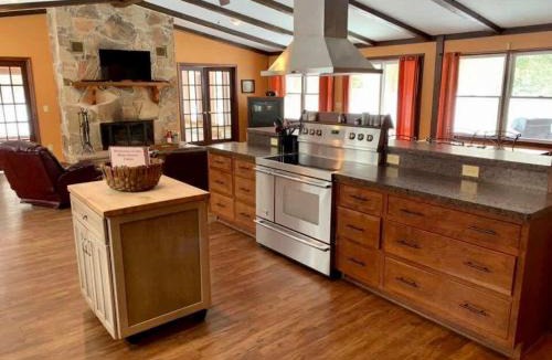 Austinburg House | The Main House at Rustic River