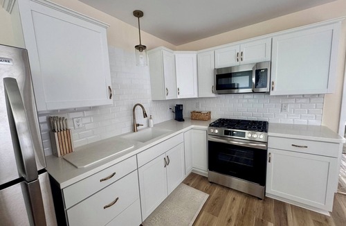 Canandaigua Apartment | The Main Street Retreat