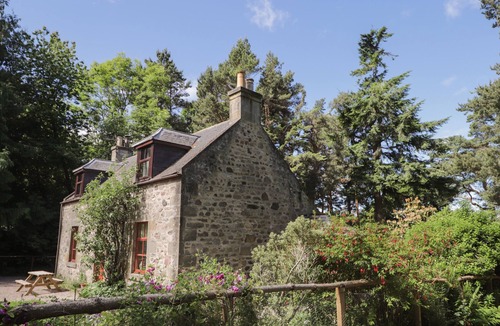 Elgin Cottage | The Mains