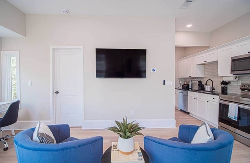 Marietta Apartment | The Maison at Marietta Square