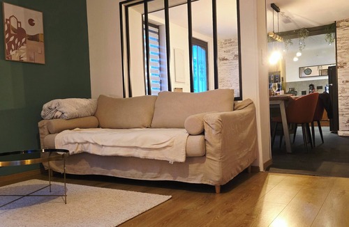 Arelaune-en-Seine House | The Maison du bord de Seine is just a few minutes' walk from the Seine!