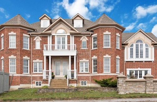 Ajax House | The Majestic Abode Su
