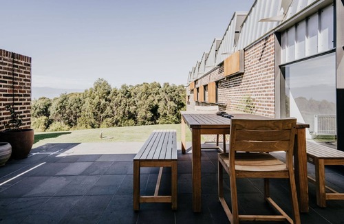 Wattle Hill House | The majestic Southern Ocean