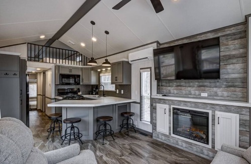 Brill House | The Mallard at Lincolnwood Resort