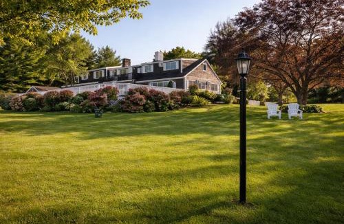 Manchester Center Hotel | The Manchester View