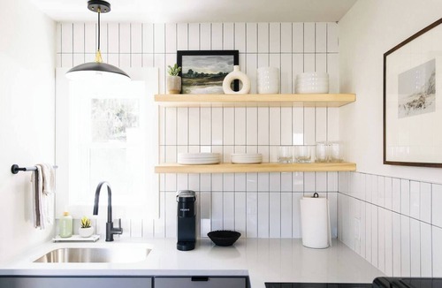 Chambersburg Apartment | The Mane & Co - No. 3