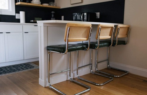 Chambersburg Apartment | The Mane & Co - No. 6