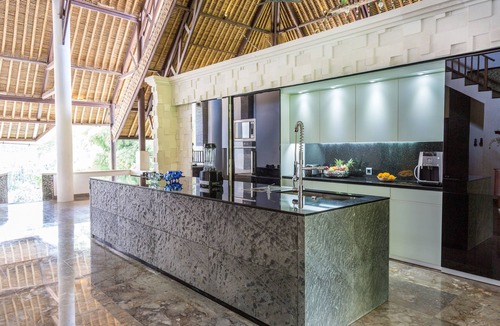 Melayang Villa | The Manipura Estate @ Spa with a 40-person yoga shala, jungle and river valley