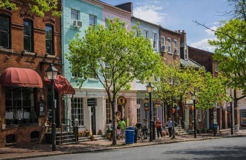 Eisenhower East Apartment | The Manor - Alexandria