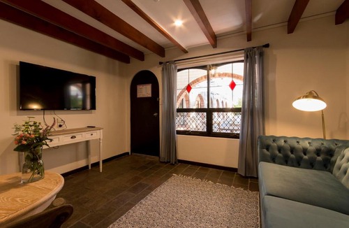 Basket Range Hotel | The Manor Basket Range