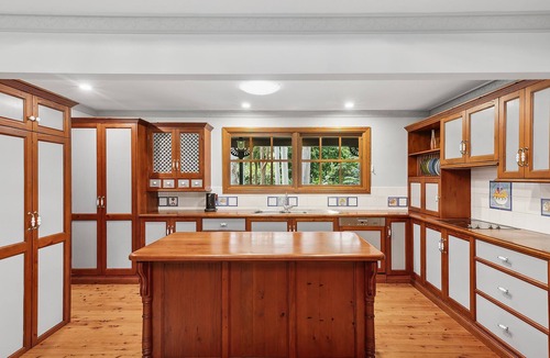 Holgate House | The Manor by Coast Hosting