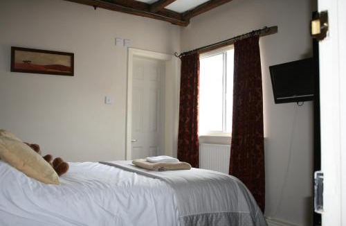 Linton-on-Ouse Bed & Breakfast | The Manor Guest House