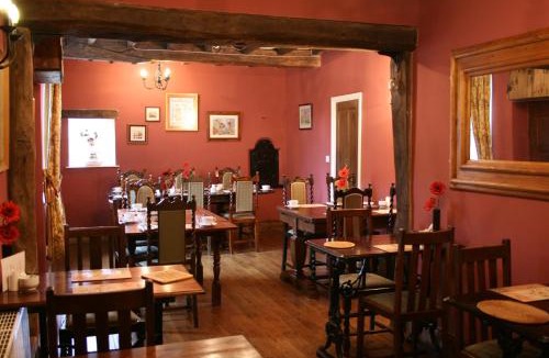 Linton-on-Ouse Bed & Breakfast | The Manor Guest House