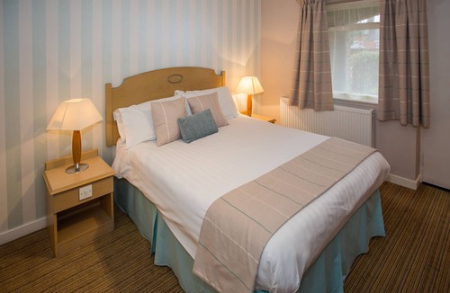 Cheadle House | The Manor Guesthouse