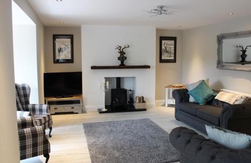 Fenwick House | The Manor House