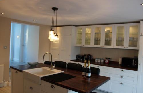 Fenwick House | The Manor House