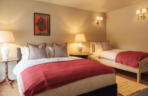 Ditcheat Hotel | The Manor House Inn