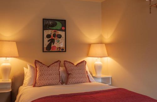 Ditcheat Hotel | The Manor House Inn