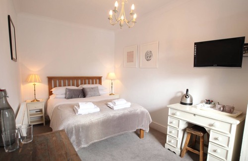 Ditcheat Hotel | The Manor House Inn