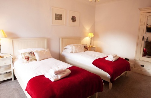 Ditcheat Hotel | The Manor House Inn