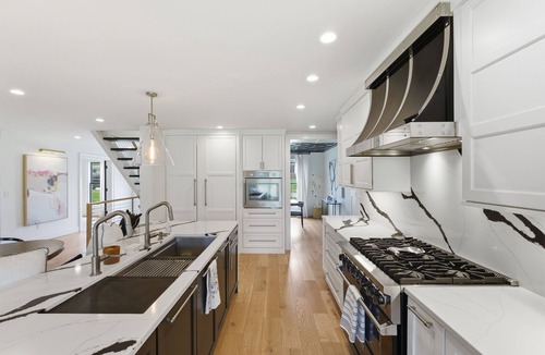 Lexington House | The Manor House - No Clean Fee
