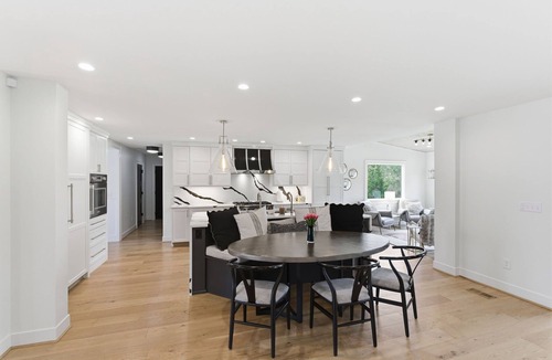 Lexington House | The Manor House - No Clean Fee