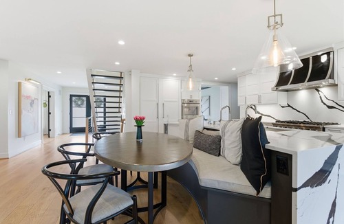 Lexington House | The Manor House - No Clean Fee