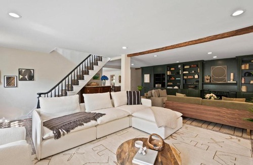 Village of Southampton House | The Manor