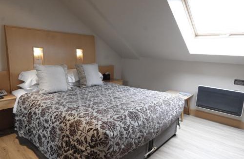 Elgin Hotel | The Mansefield Hotel