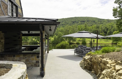 Fishkill House | The Mansion at Willow Lake