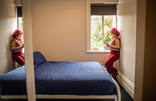 East Melbourne Hostel | The Mansion Melbourne