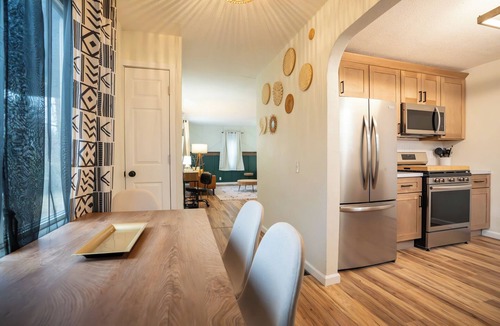 Caseyville House | The Maple Cottage