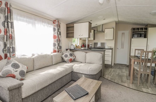 Cloughton Cabin | The Maple