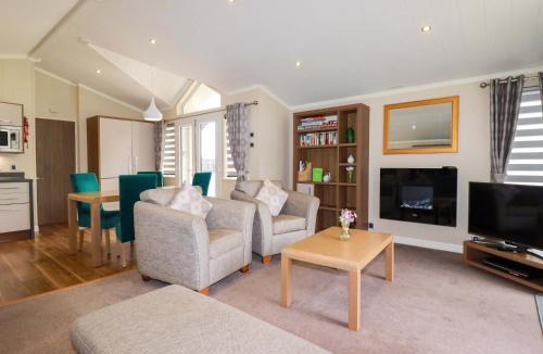 Hewas Water House | The Maples 44