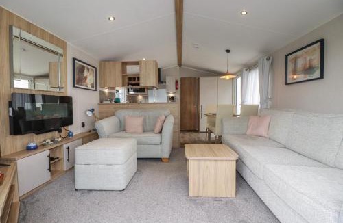 Grampound House | The Maples, no 56