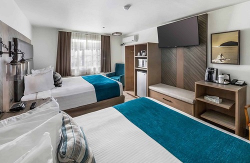 Anacortes Hotel | The Marina Inn