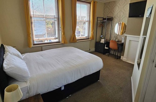 Alton Hotel | The Market Hotel