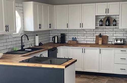 Port Dufferin Hotel | The Marmalade Motel