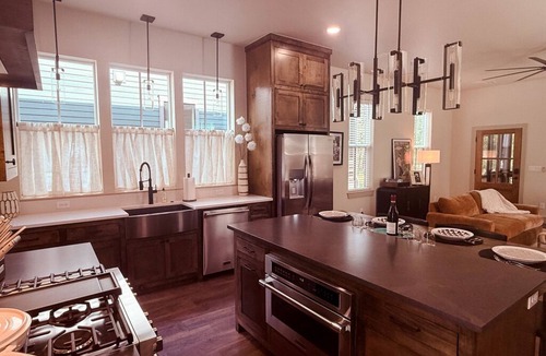 Wheatland House | The Marmont at Selah - 2 Bed, 2.5 Bath - Close to OU Campus